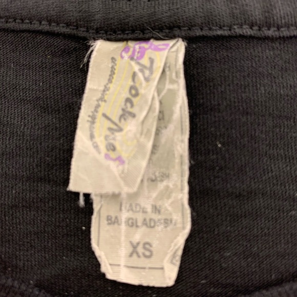 Never Say Never Black T-shirt.  Size XS - Picture 6 of 7